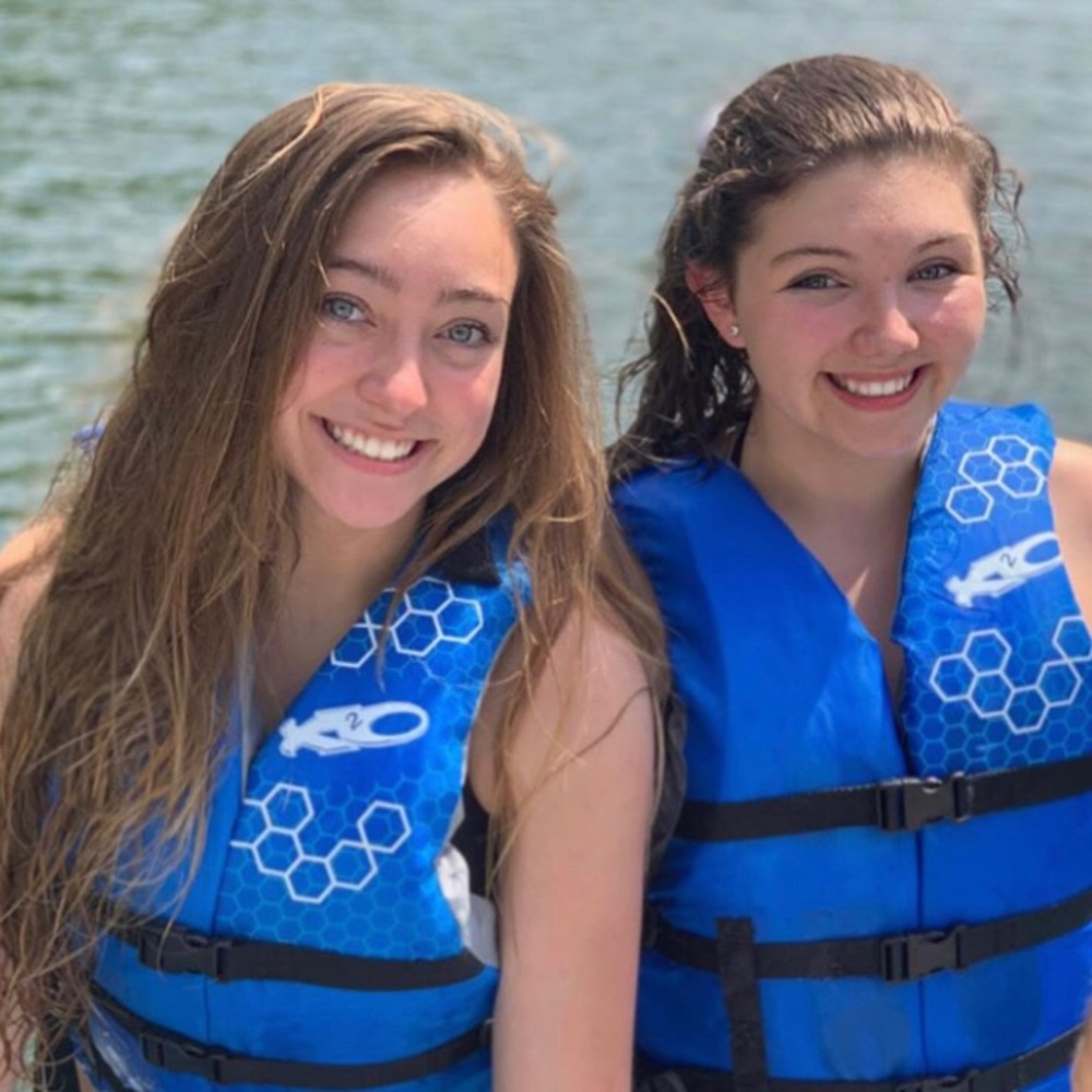 Meet your Posher, Victoria